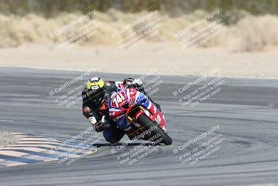 media/Dec-07-2025-CVMA (Sun) [[3e7d2de5dc]]/Race 6-The Shootout/